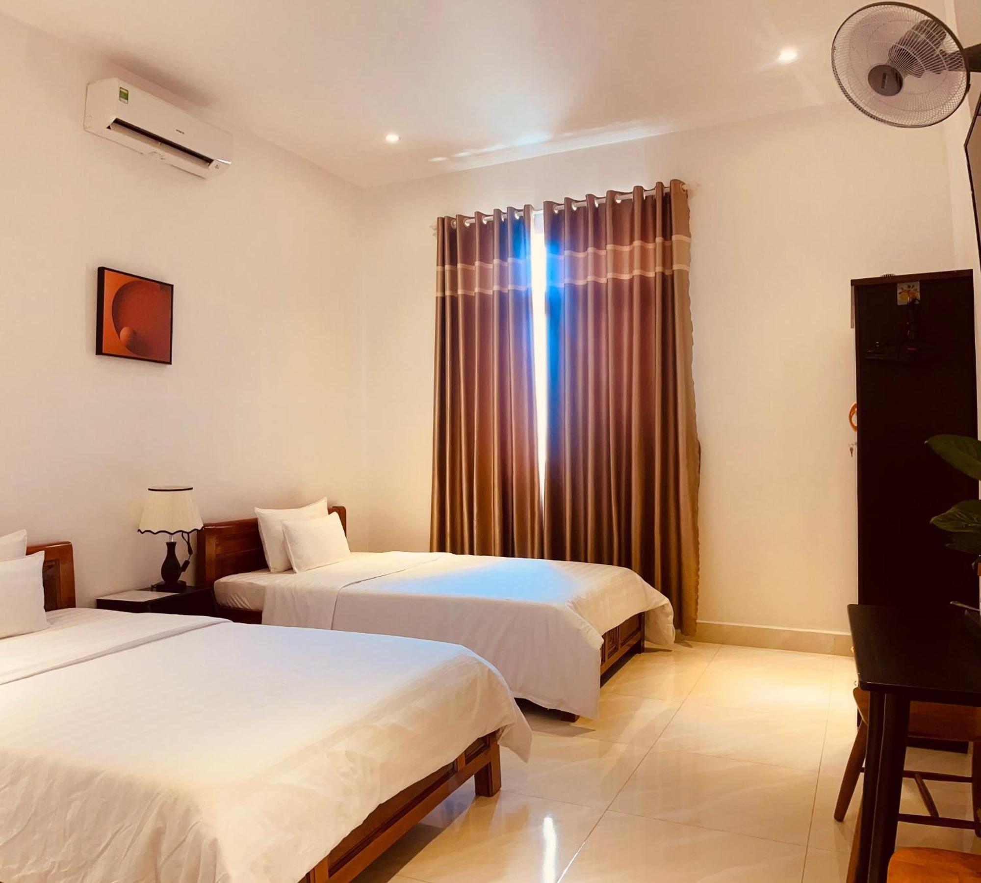 Hotel Khach San Romo Quảng Ngãi Exterior foto