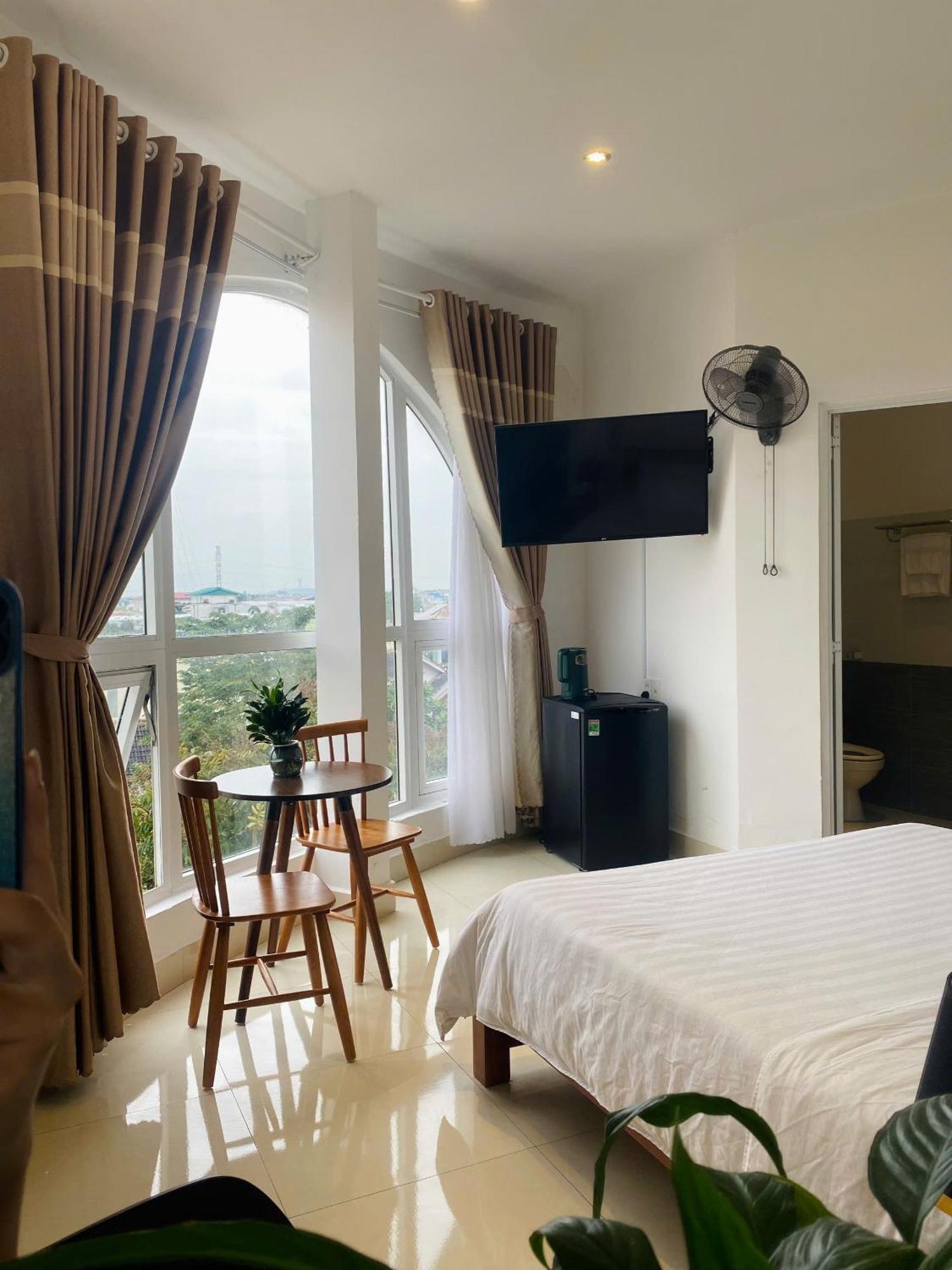 Hotel Khach San Romo Quảng Ngãi Exterior foto